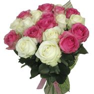 Букет із 19 троянд