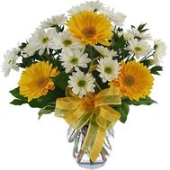 Букет із 3 гербер та 4 хризантем