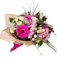 Букет із 2 орхідей, 5 троянд, 1 хризантема і 3 гербери