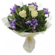 Букет квітів із 3 троянд і 8 ірисів