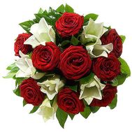 Букет із червоних троянд і білої лілії