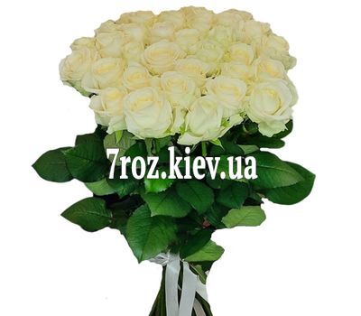 Букет квітів із 31 білої троянди