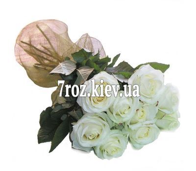 Букет квітів із 9 білих троянд