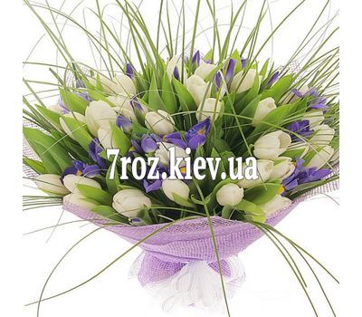 Букет із 41 тюльпана і 18 ірисів