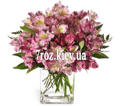 Букет із 15 рожевих альстромерій