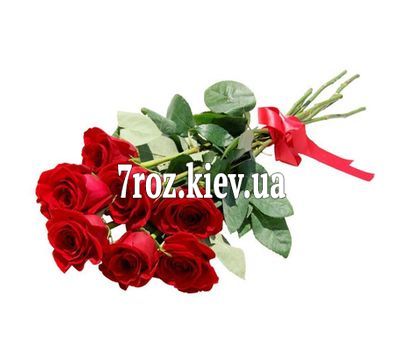 Букет із 7 червоних троянд
