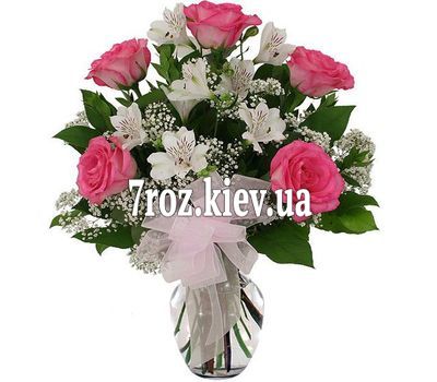 Букет квітів із 5 троянд і 4 альстромерій