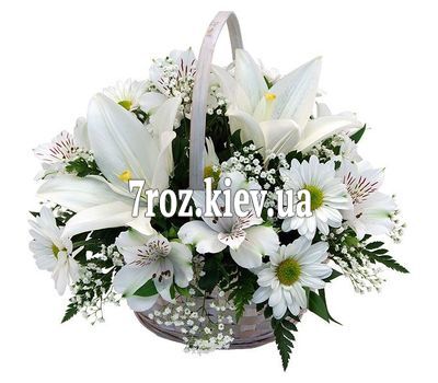 Кошик з 1 лілії, 7 хризантем і 7 альстромерій