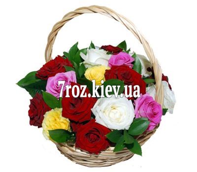 Кошик з 17 троянд