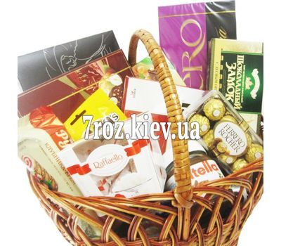 Кошик солодощів