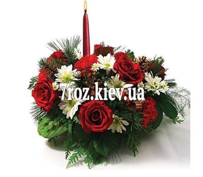 Новорічна композиція зі свічок