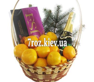 Подарункова корзина з шампанським